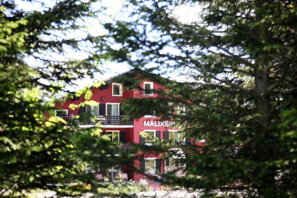 Готель Malixerhof Екстер'єр фото